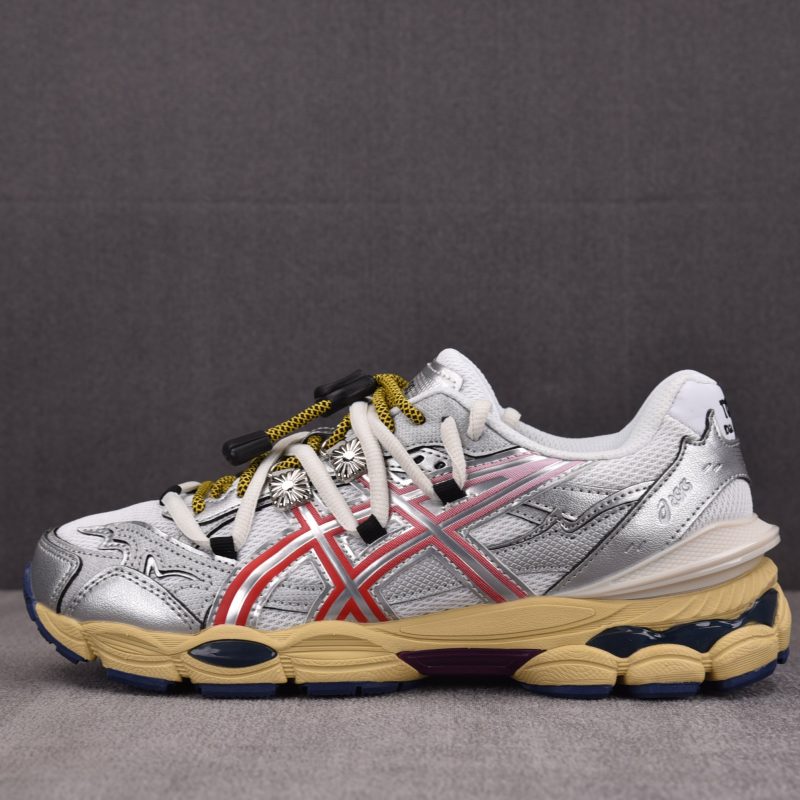 Toga x Gel-Cumulus 16 TG 'White Red Pure Silver'